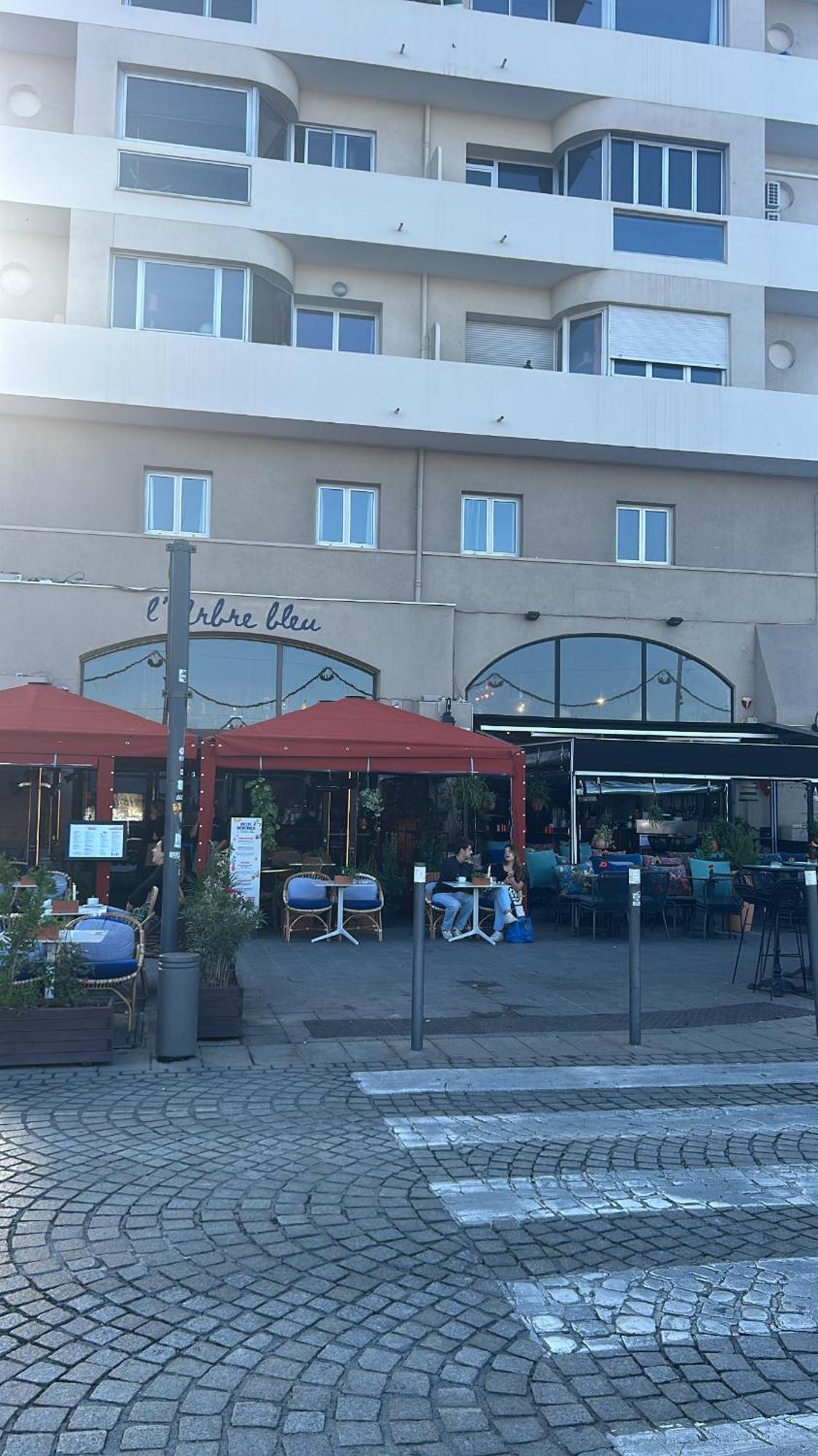 Place Aux Huiles Marselha Exterior foto